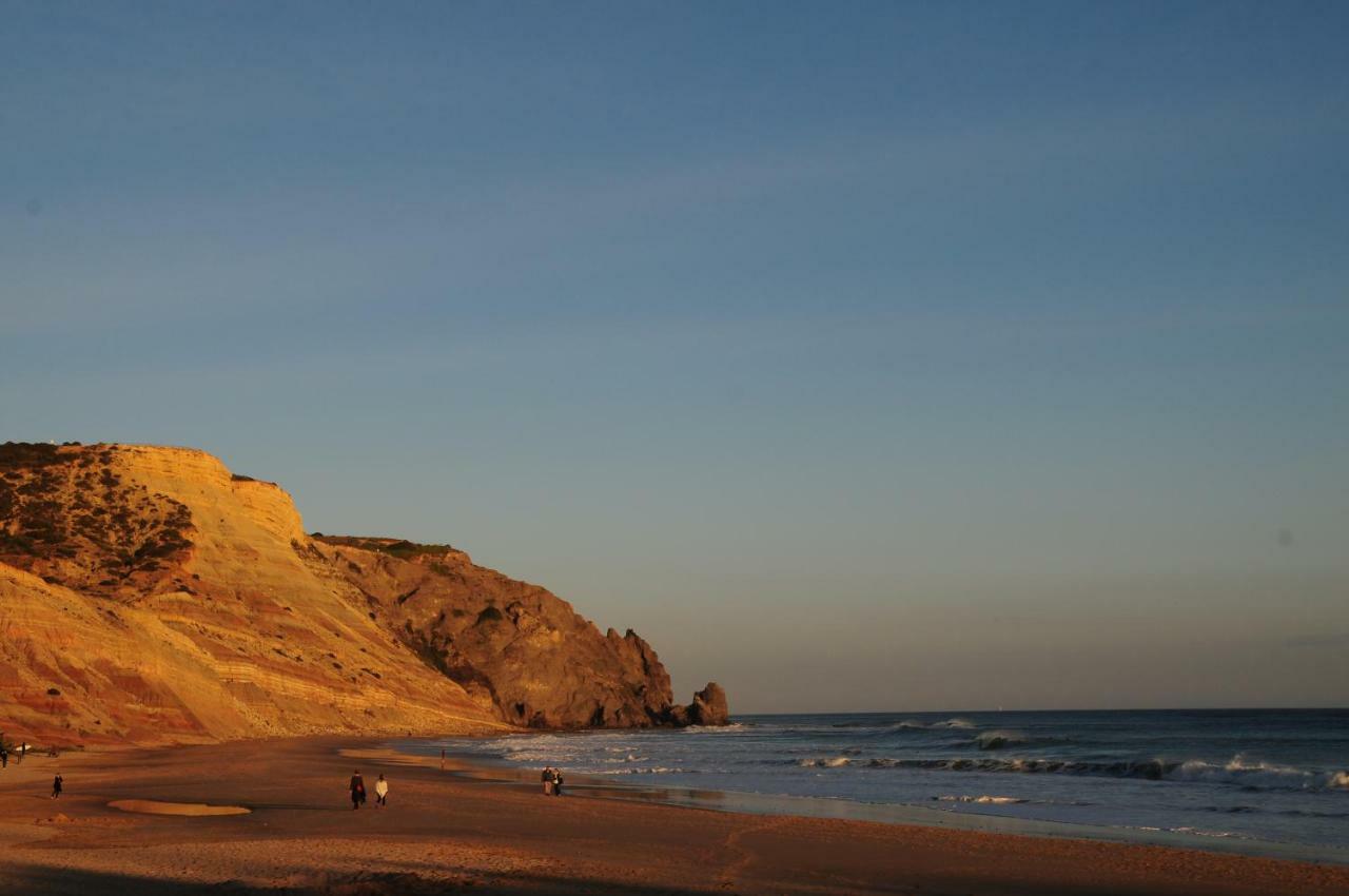 Senhora da Luz Jho'La Surf Camp 호스텔 외부 사진