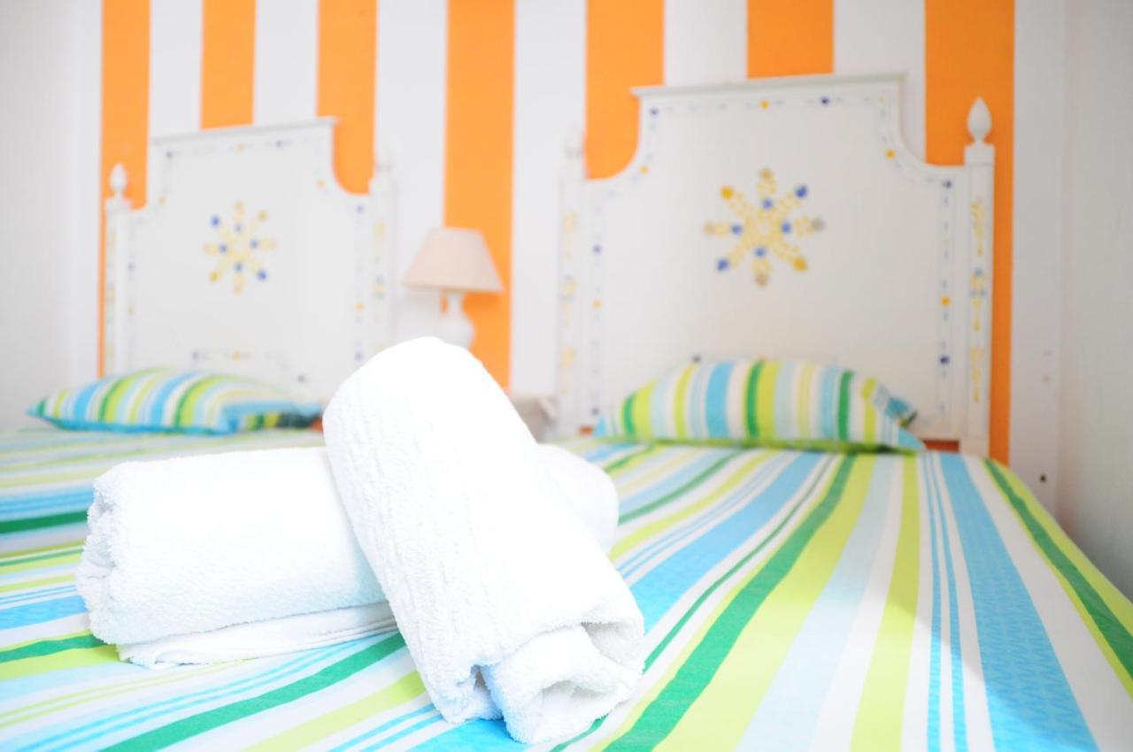 Senhora da Luz Jho'La Surf Camp 호스텔 외부 사진